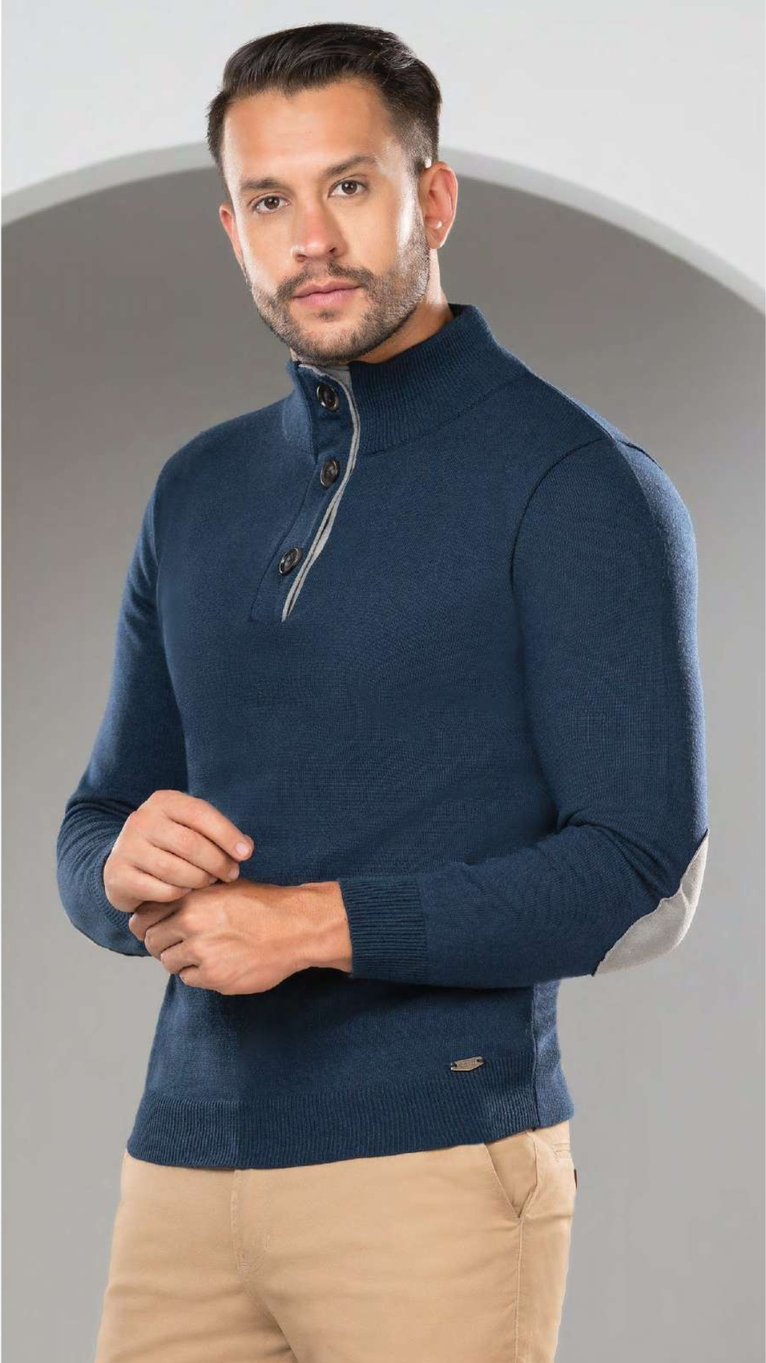 Gray helmet for bikers